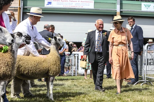 Prințesa Anne pe canicula (5) jpg