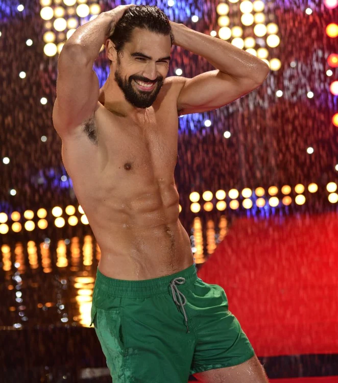 
    Andrei Andrei nu a făcut eforturi prea mari ca să-i intre în graţii SimoneiFoto: Antena 1  