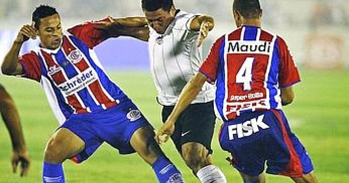 FOTBAL: Brazilianul Ronaldo a revenit pe teren după 387 de zile (VIDEO)