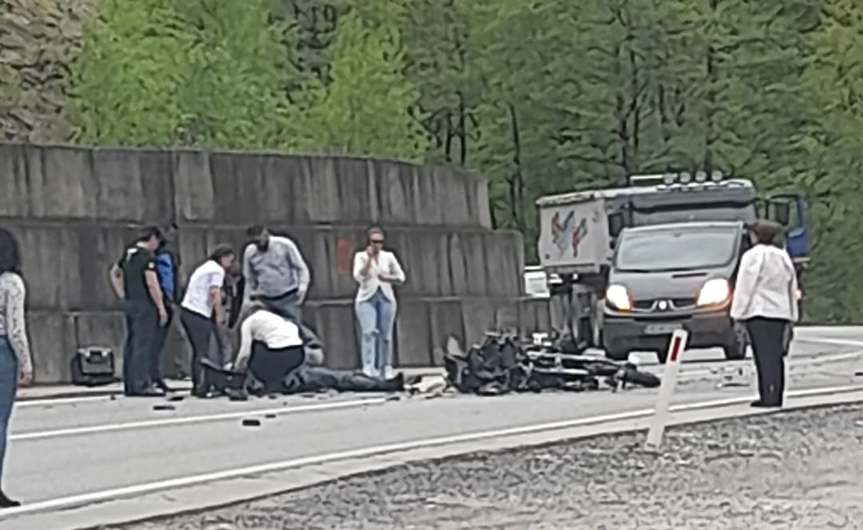 Motociclistul ceh nu a mai putut fi salvat Foto: Facebook