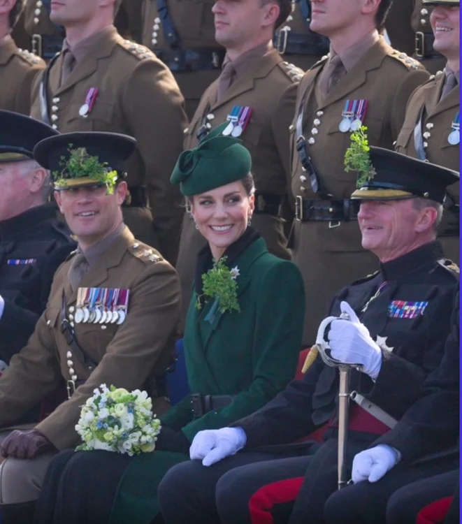 Kate în verde Sf Patrick (1) png