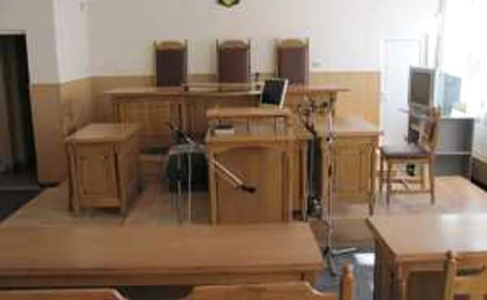 Cei doi judecători stagiari au fost repartizaţi la Judecătoria Zalău FOTO Olimpia Man