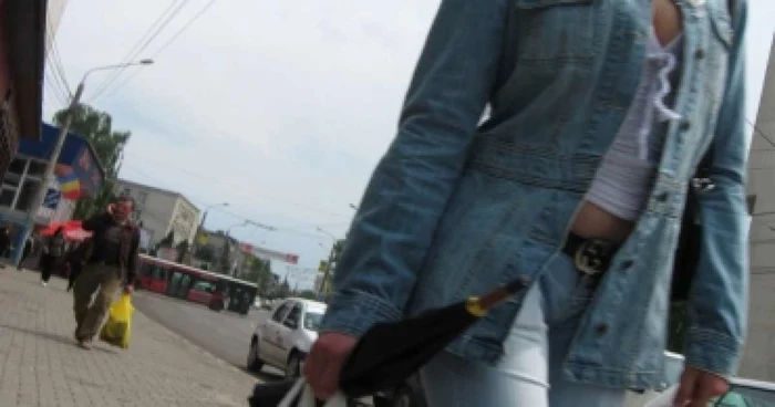 Suceava: Poliţiştii au spart o petrecere ca să înapoieze părinţilor fiica rătăcitoare