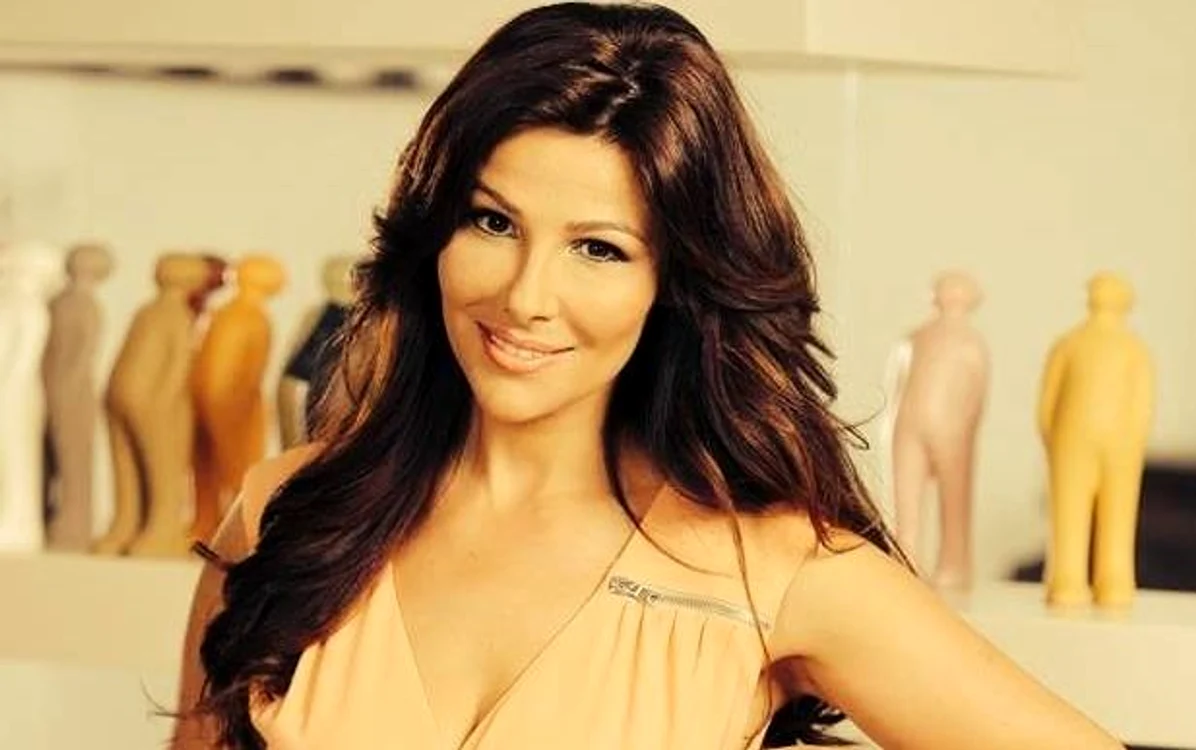 
    Oana Cuzino a depus actele de divorţ după 12 ani de căsniciefoto: arhiva personală  