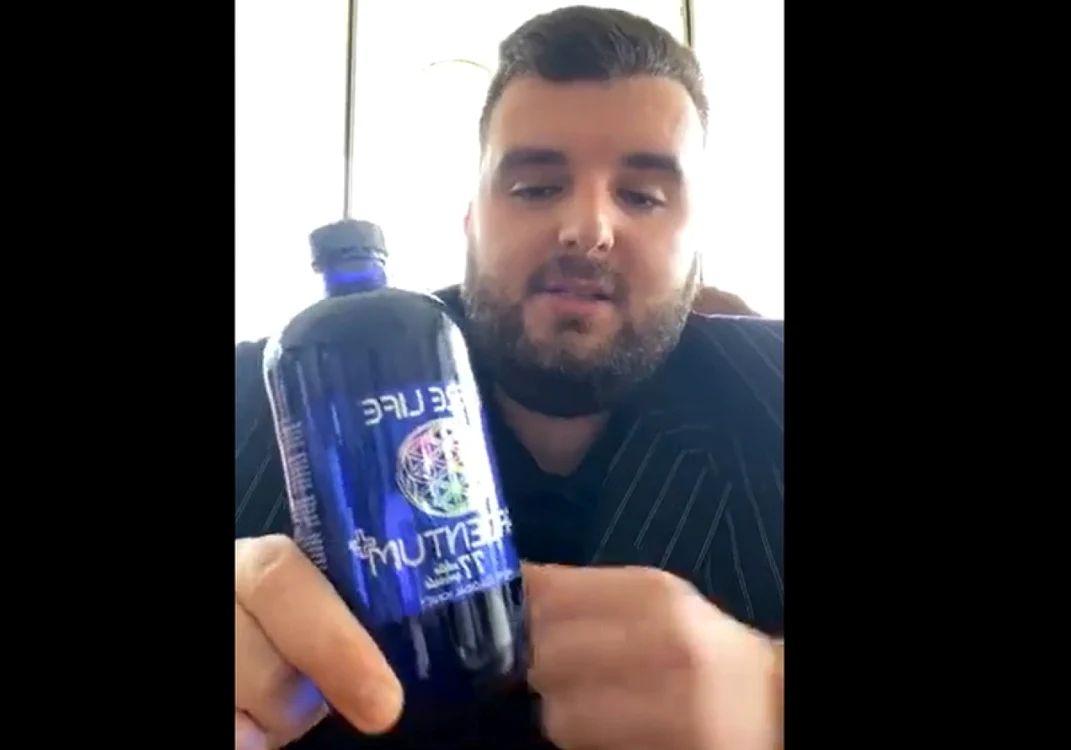 Victor Micula a revenit pe reţelele de socializare, de astă dată ca savant în remedii împotriva coronavirusului