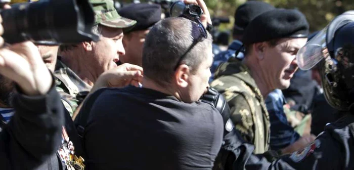 Protestele de la Chişinău se îndreaptă împotriva mass-media. FOTO Alexandru Tarlev