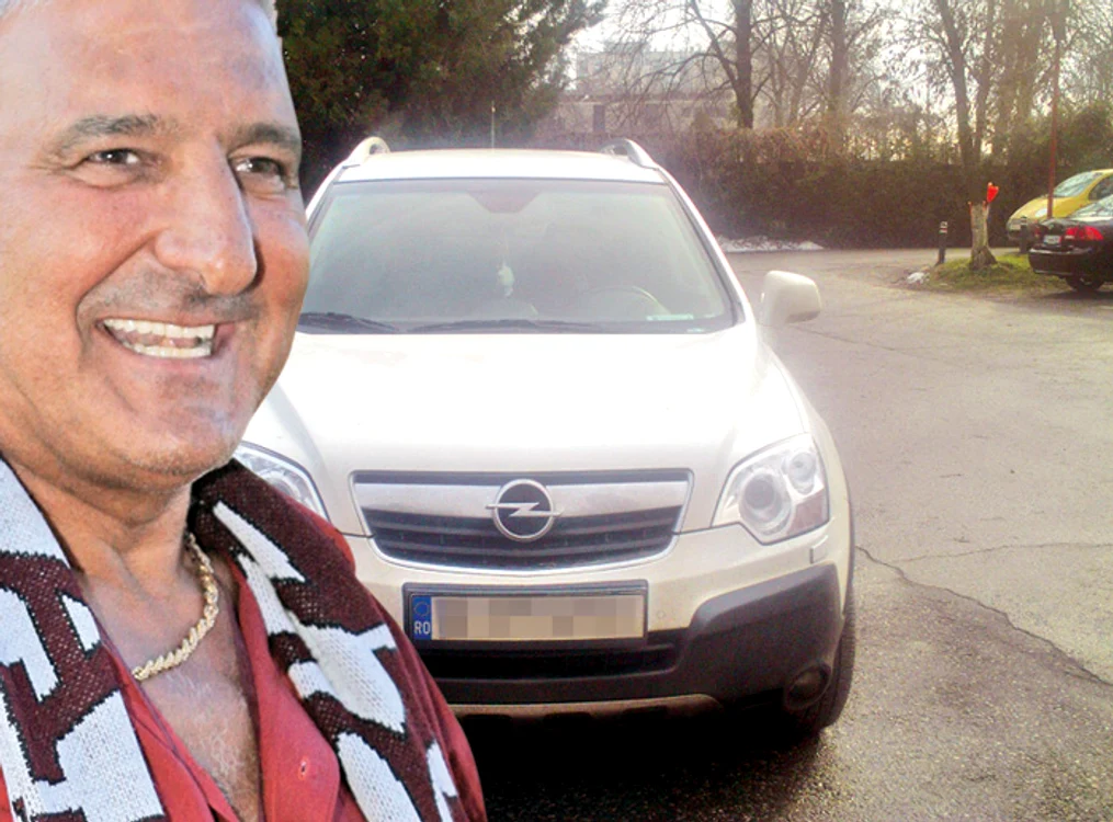 Rică Răducanu se plimbă prin Bucureşti cu un Opel Antara de 25.000 de euro