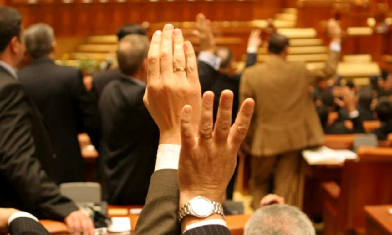 
    Senatorii au votat împotriva proiectului de lege care prevedea autonomia Ținutului Secuiesc  