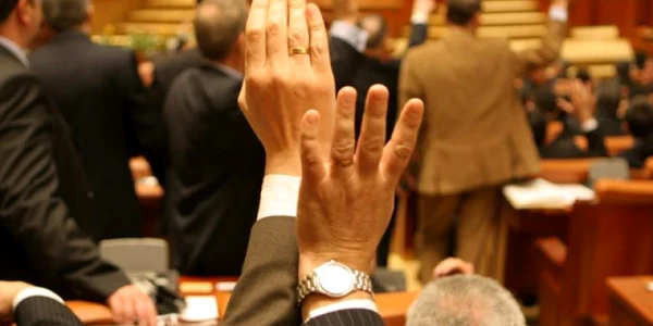 senatul a respins autonomia tinutului secuiesc jpeg