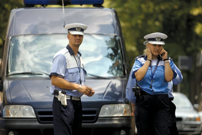 Resita: REGIUNEA PE SCURT / Au amendat 400 de şoferi