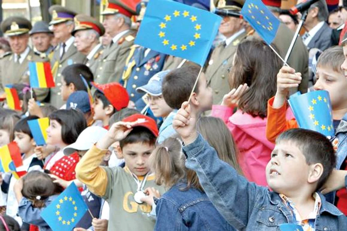
    Ziua Europei, sărbătorită în Bucureşti, cu muzica unor fanfare din Scoţia, Italia şi FranţaFoto Click!  