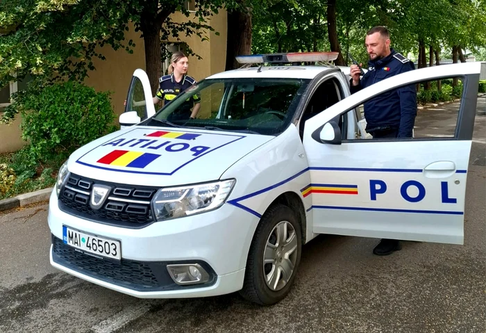 Cei doi tineri polițiști care au intervenit salvator SURSA IPJ Buzău