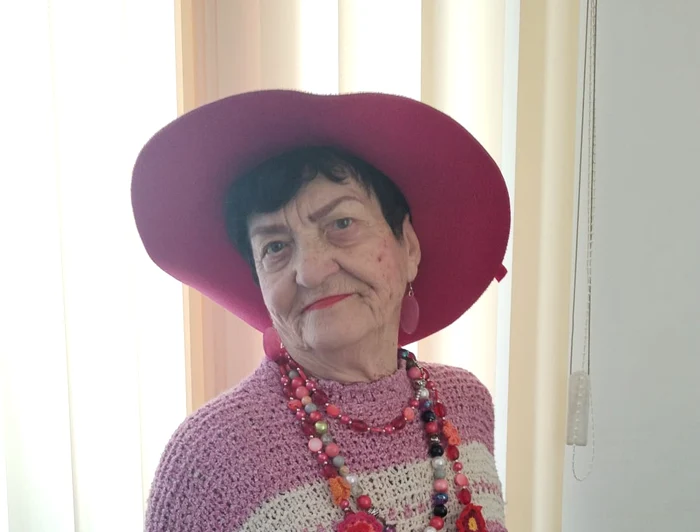 Amaliei-Susana Tușa este studentă l 90 de ani FOTO: Facebook/UBB