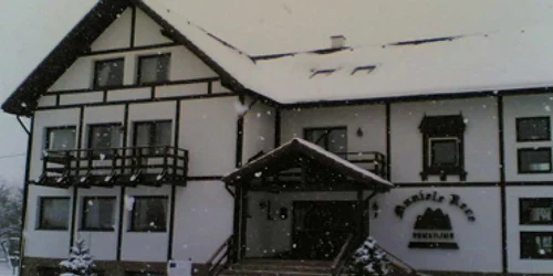 Bacău: Sărbători peste hotare mai ieftine ca acasă