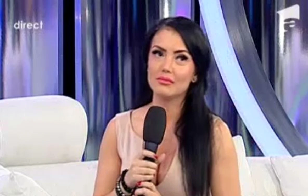 
    Andreea Mantea  
