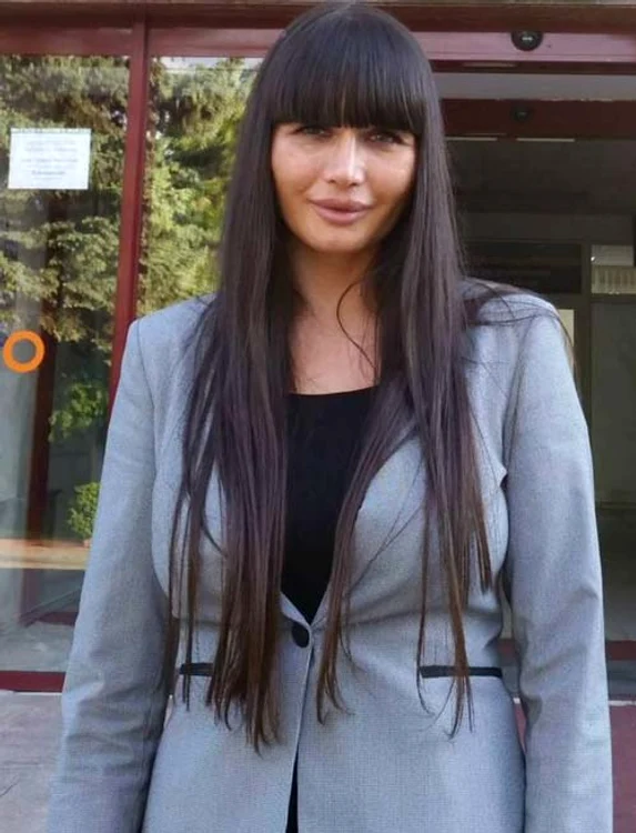 Elena Băsescu s-a îngrăşat foarte mult la a doua sarcinăFoto: Captură Kanal D