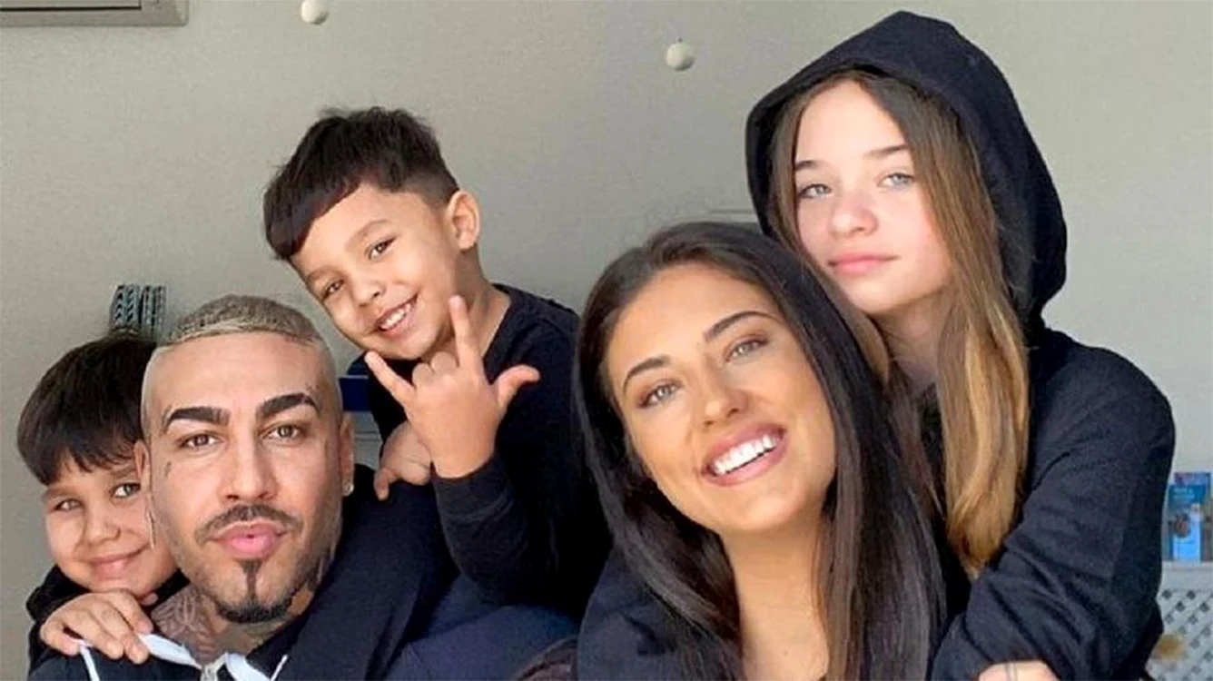 Ce familie frumoasa are Antonia