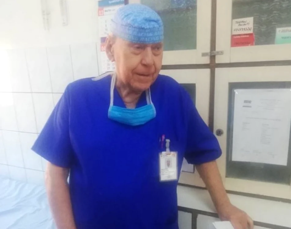 Petre Ciuvăţ lucreză la ATI şi la vârsta de 80 de ani