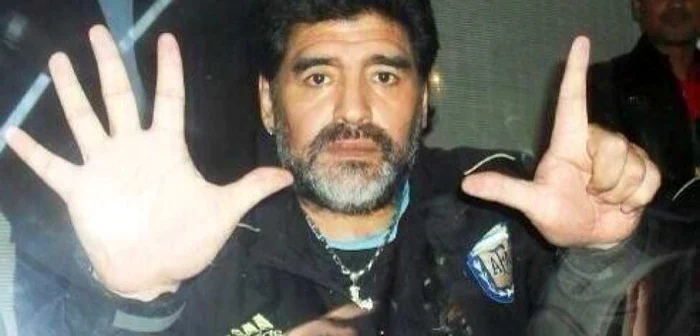 Diego Armando Maradona, considerat a fi cel mai mare fotbalist argentinian din toate timpurile