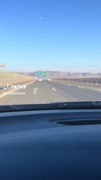 Șofer urmărit de poliție ca-n filme pe autostrada A1. A rămas pieton pentru 150 de zile. Amenda uriașă primită VIDEO