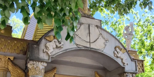 monument jpg