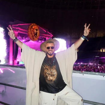 Cătălin Botezatu (58 de ani) a fost întotdeauna un bărbat râvnit de femei