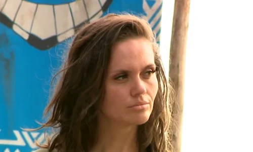 4 cristina siscanu plange la survivor 3 jpg jpeg