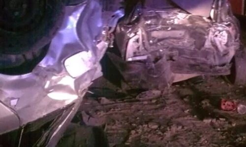 Masina, după accidentul de la Suhaia  (Foto: adevarul ro) jpeg