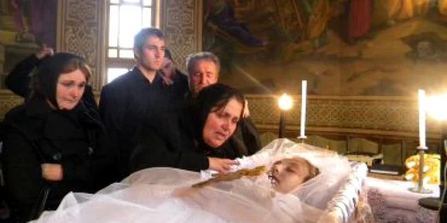 Bistriţa: „Căsătorită“ cu moartea după un infarct