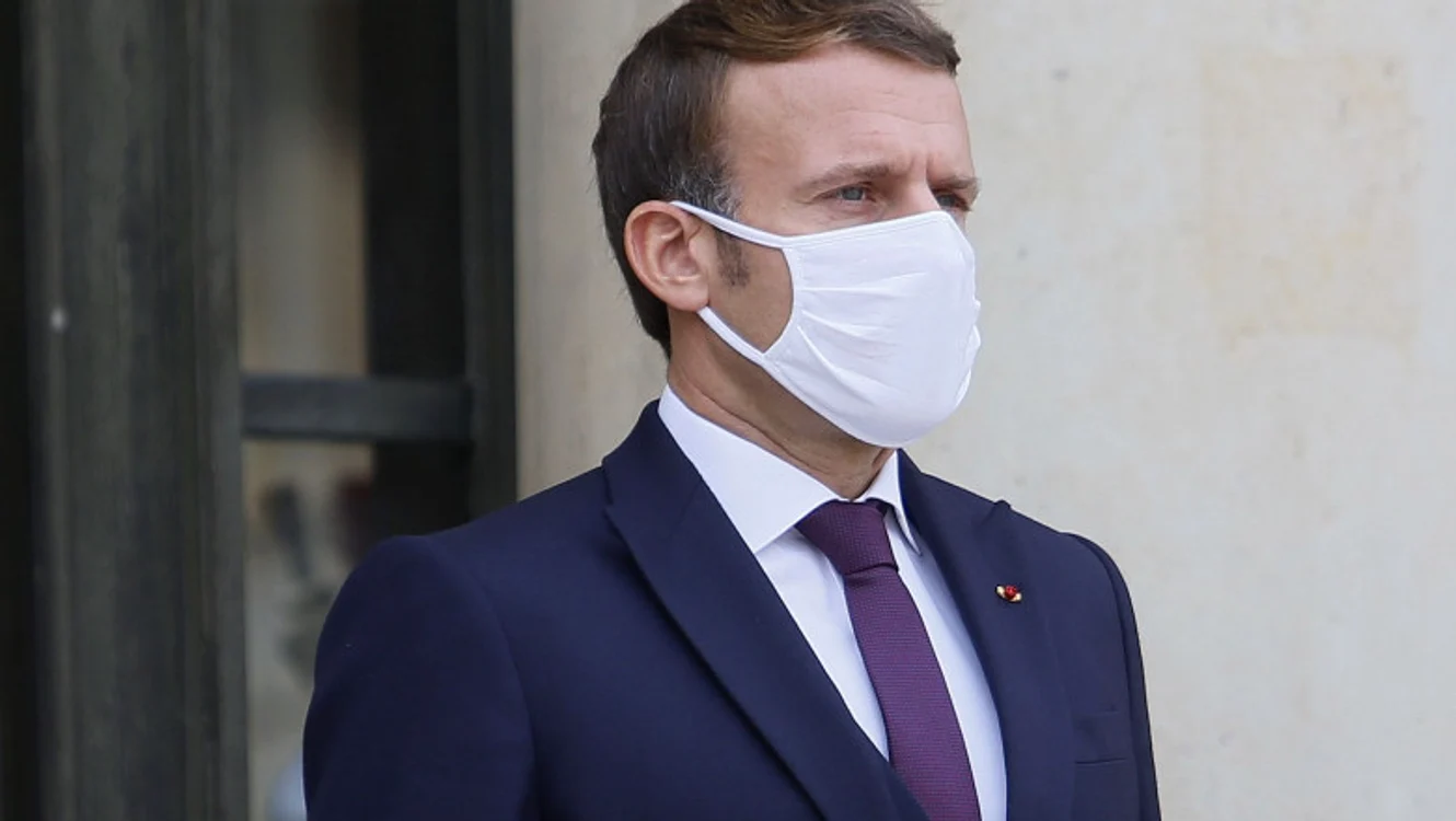 
    Emmanuel Macron a fost pălmuit de un bărbat în timpul unei vizite oficiale Sursă foto: Profimedia   