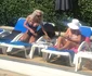 Lore Chivu și Simona Trașcă au mers la piscină în week-end Sursa: Alina Erimia 