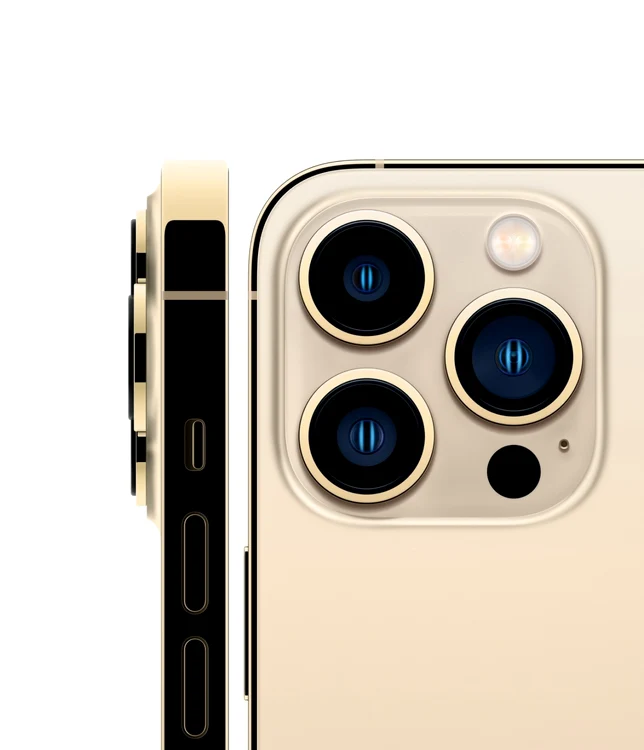 Apple iPhone 13 Pro Gold camera