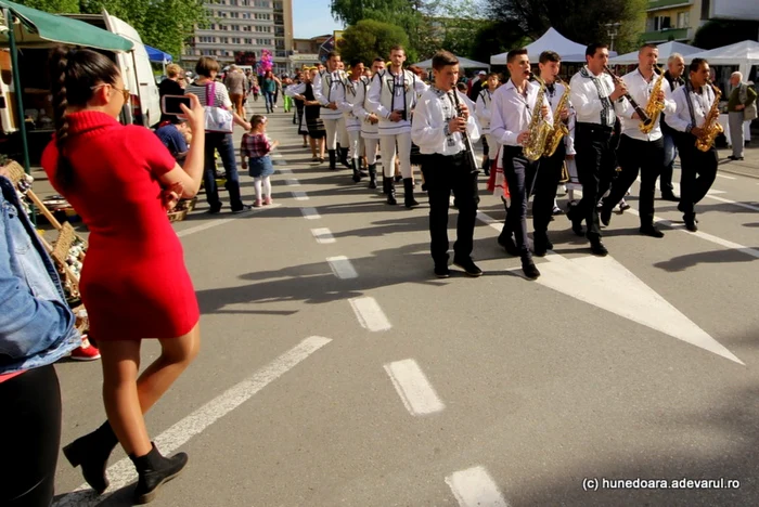 Festivalul va avea loc în centrul Devei. FOTO: Daniel Guţă. ARHIVĂ.