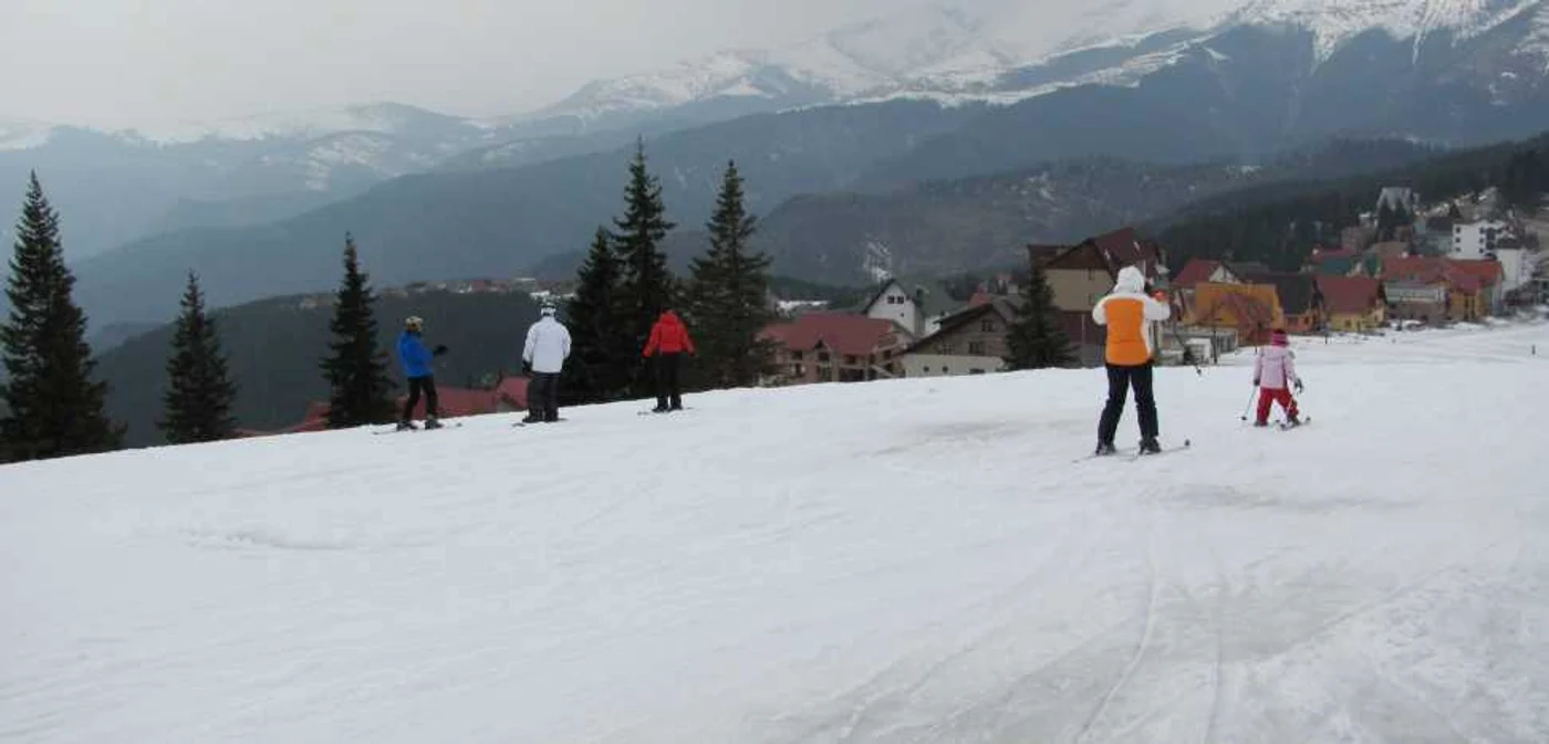 Mii de turişti vor petrece Revelionul la Rânca