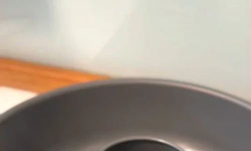 Am preparat acest desert, “Prăjitură cu cremă de zahăr ars și blat de cacao” pentru prima oara s mp4 thumbnail png