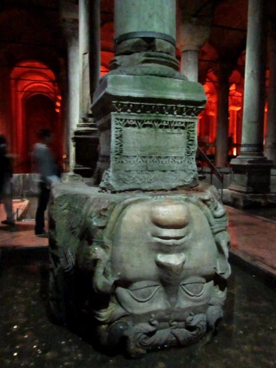 foto2 medusa1 jpg jpeg