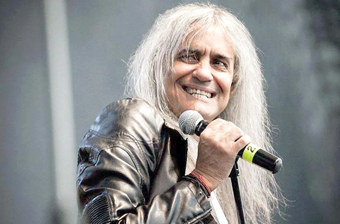 …Rafael pleacă