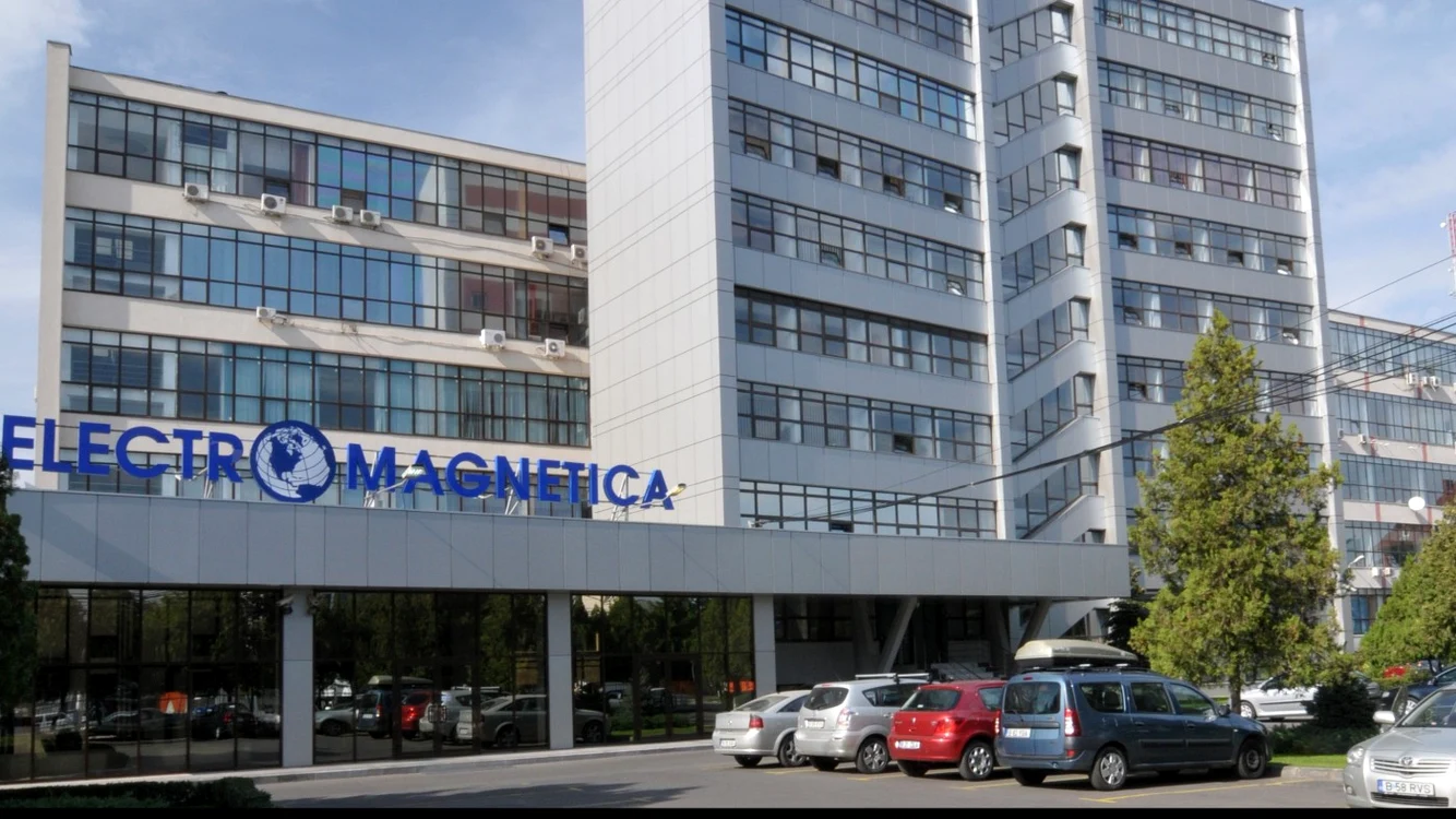 Electromagnetica vinde becurile cu LED pentru segmentul rezidenţial în magazine ale Dedeman şi Cora FOTO Electromagnetica