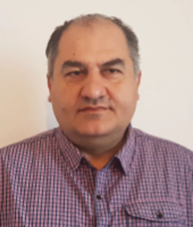 Profesorul Marius Botiș FOTO unitbv.ro