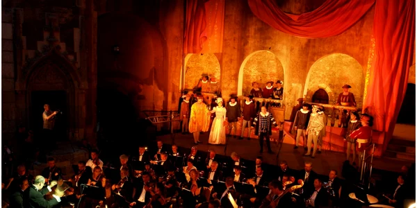 opera  nights