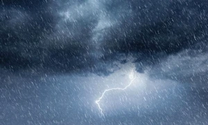 ploi vijelii si grindina in jumatate de tara meteorologii au emis cod galben si anunta o schimbare radicala a vremii 999200 webp