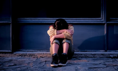 adolescentă jpg