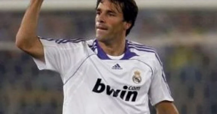 FOTBAL: Ruud van Nistelrooy se desparte de Real Madrid