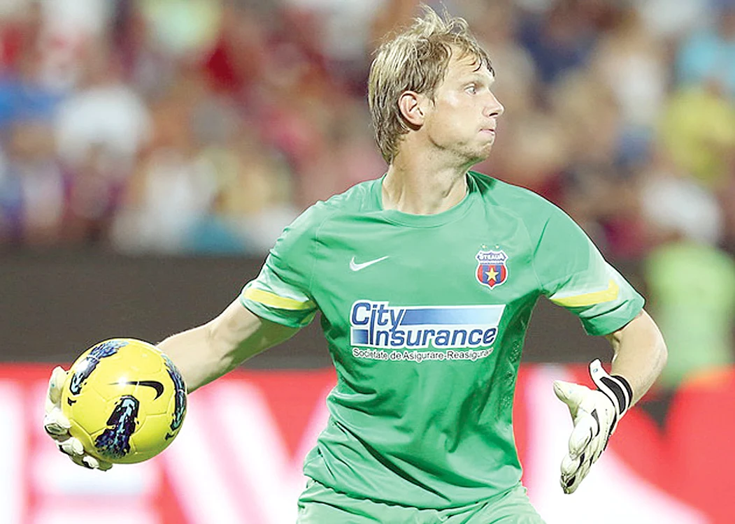 
    În meciul cu Rapid,  steliştii au ratat  mai multe ocazii,  dar învingători au  ieşit giuleştenii  