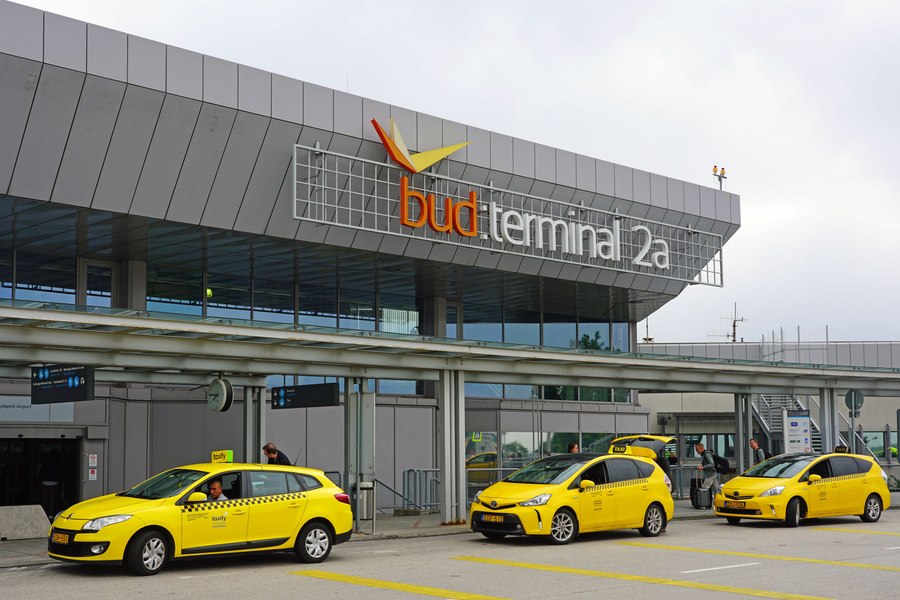 Ungaria vrea să cumpere 51% din acțiunile Aeroportului din Budapesta