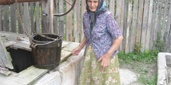 Saramura s-a infiltrat în fântânile oamenilor