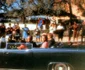Președintele John F. Kennedy și soția sa, Jacqueline, în Dallas, înainte de atentatul fatal (© Robert Croft / Wikimedia Commons) 