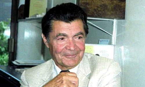 Însemnele Premiului Nobel aparținând doctorului George Emil Palade, singurul român care a primit această distincție, vor intra în patrimoniul MNIR jpeg