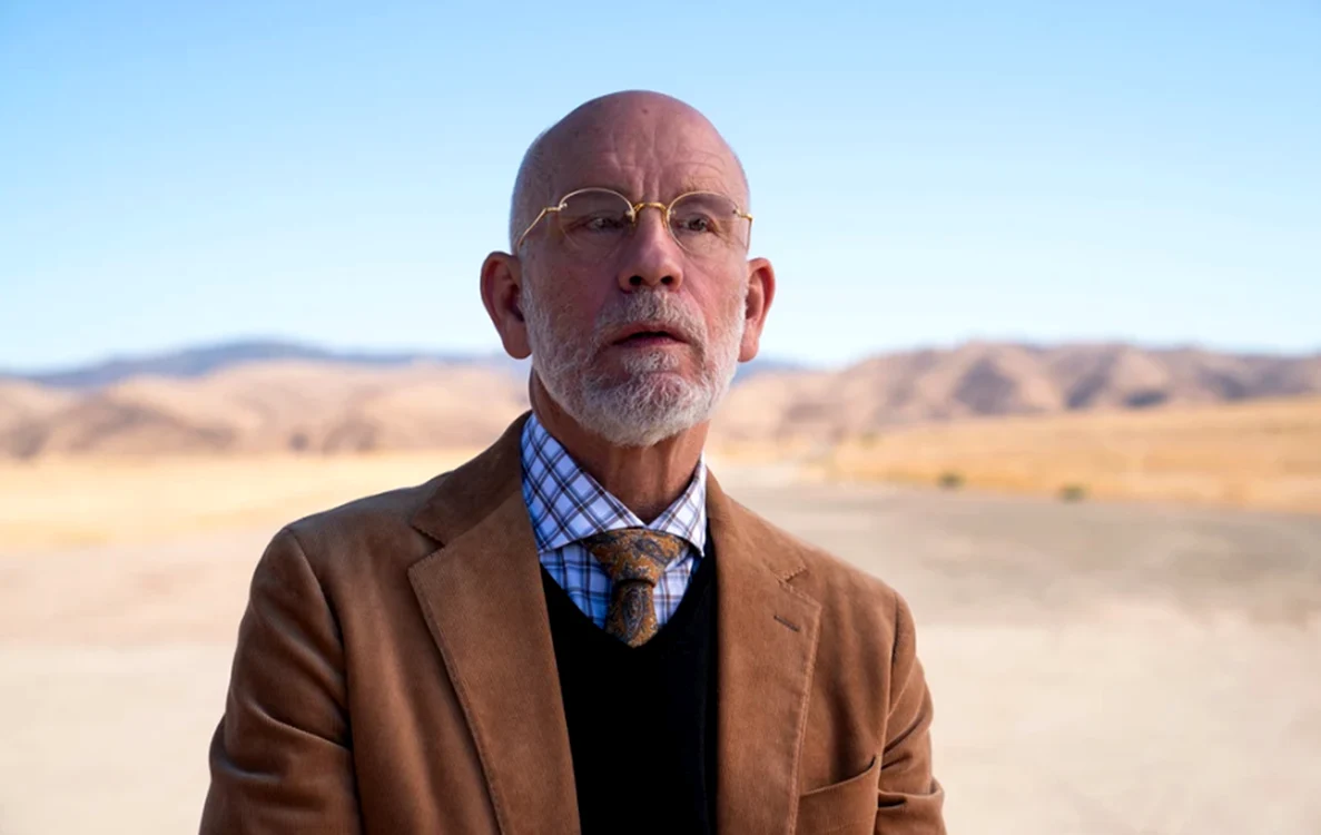 Actorul John Malkovich a scris scenariul filmului „100 Years” programat pentru vizionare în 2115