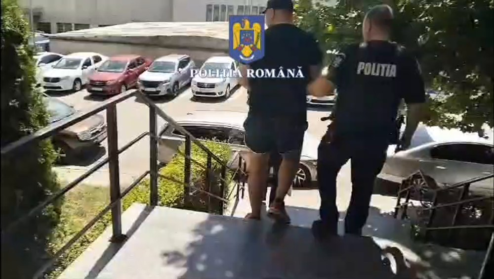 Un caracalean și-a amenințat soția cu moartea și i-a furat pașaportul. Femeia, din Maroc, a ajuns într-un centru de protecție VIDEO